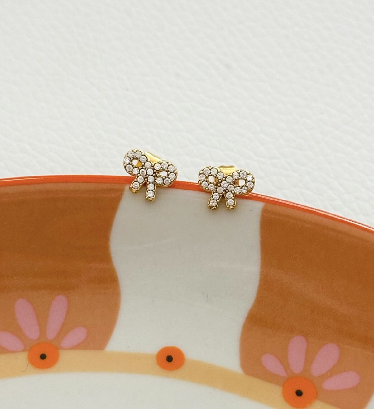 Studs Strik O193 Goud