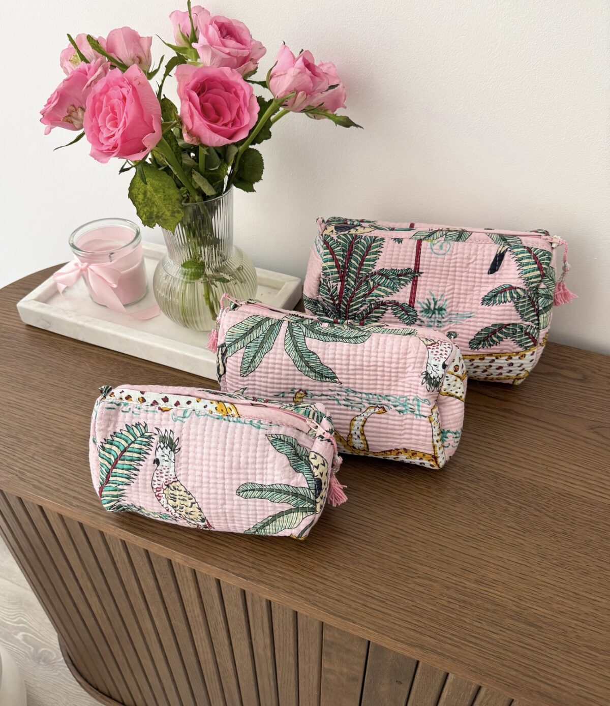 Toilettas Merel Roze